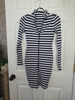 GUESS Brand Bodycon Zipper Dress