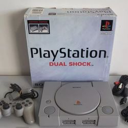 PlayStation 1 console With Box