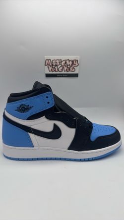 Jordan 1 Retro High OG UNC Toe (GS) Sz. 6.5Y