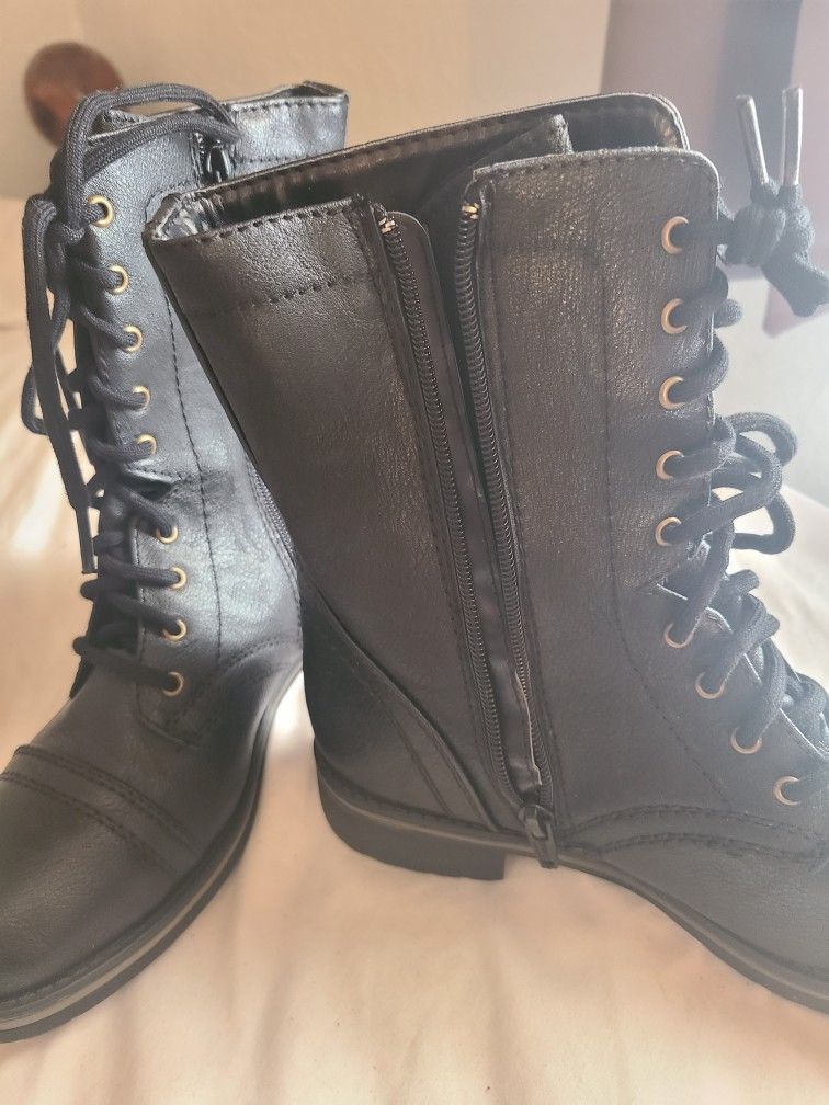 Womens Boots