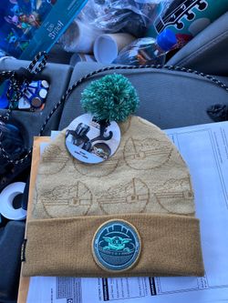 Star Wars mandalorian funko beanie