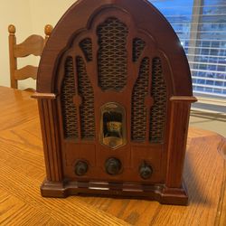 Cathedral Radio GE