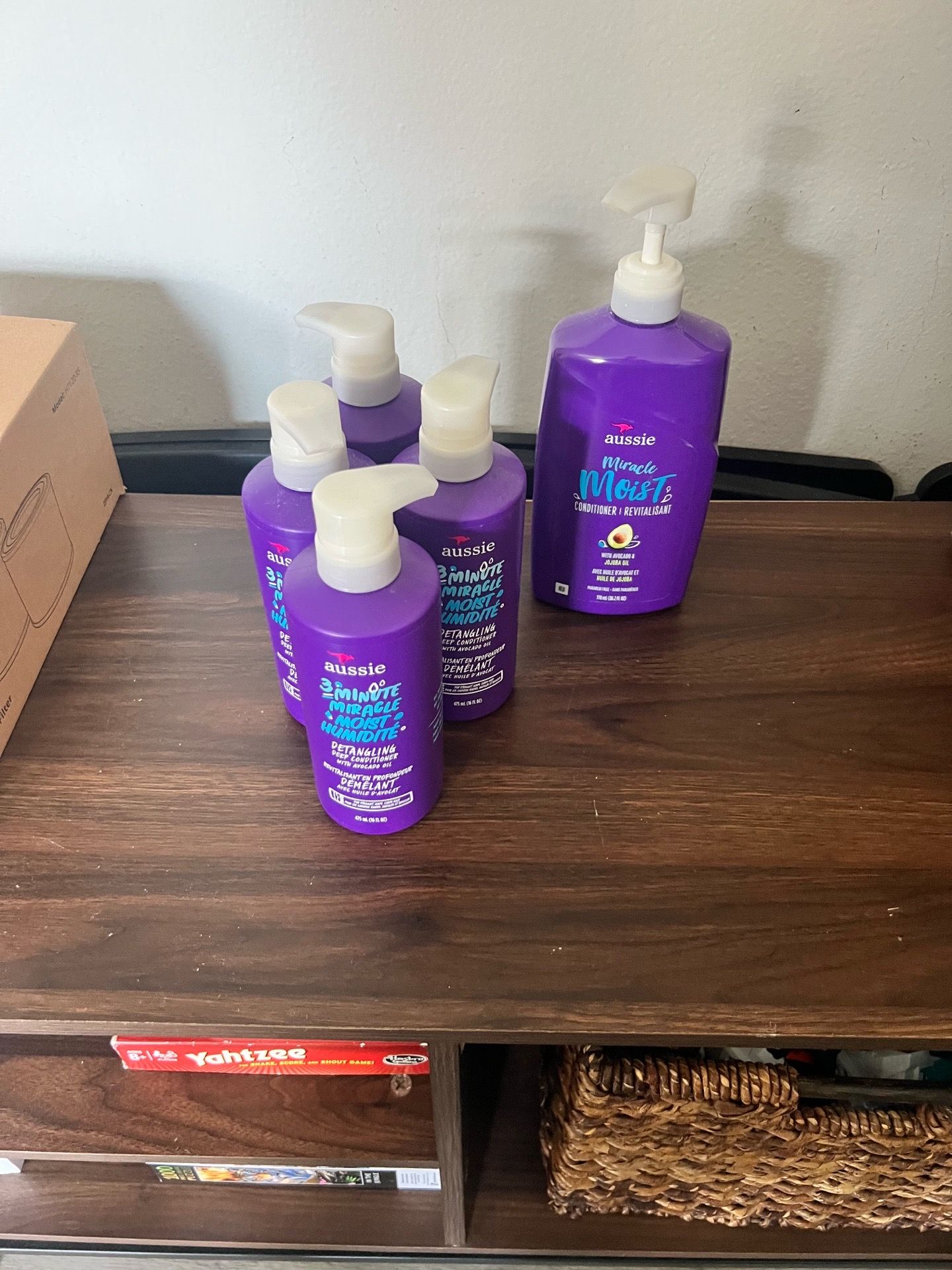 Brand new Aussie Miracle Moist hair products bundle. Unused extras/duplicates. Includes conditioners and detanglers. $10 cash only