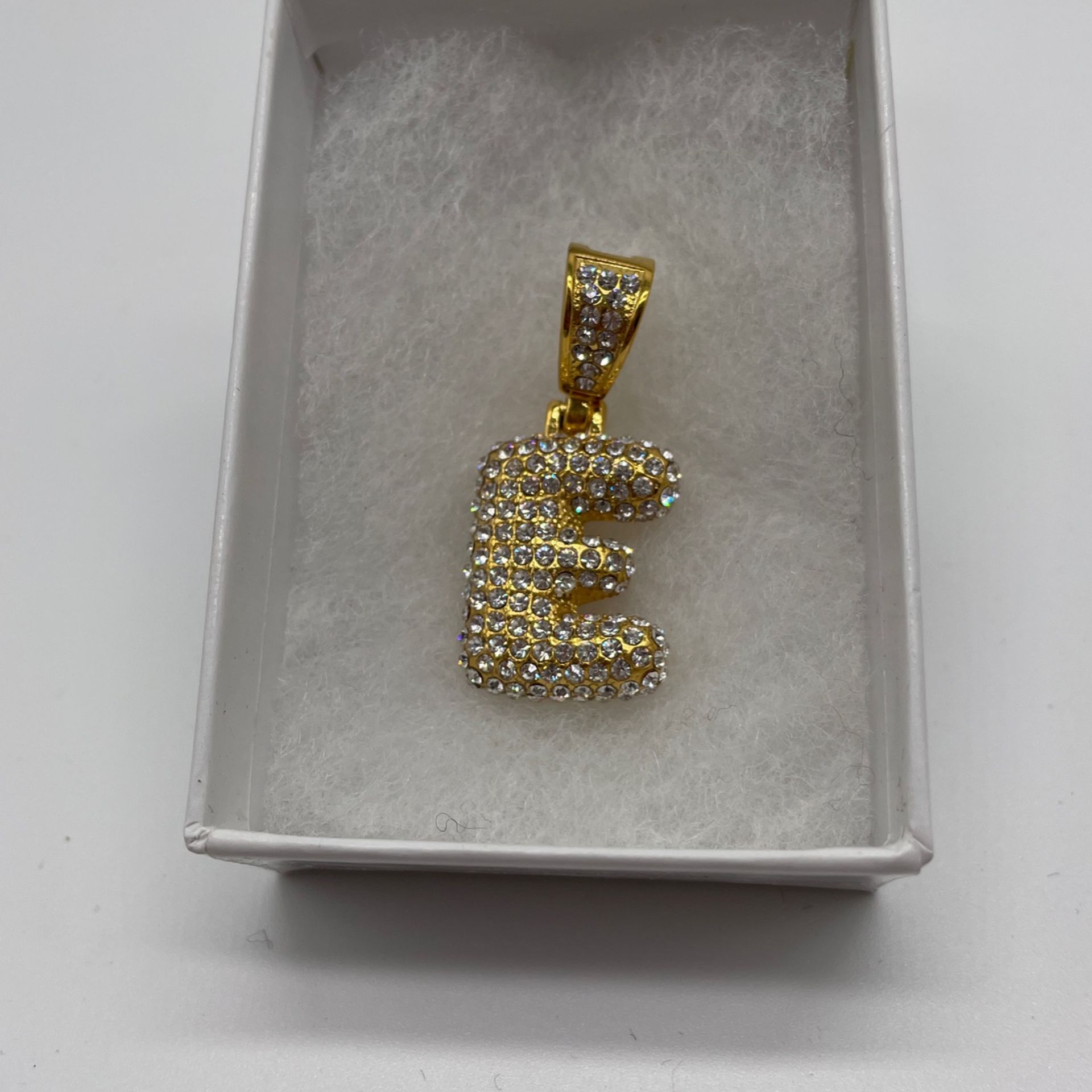 E Icy Pendant