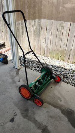 Push lawnmower (Scotts )