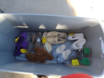 House shoes men and women