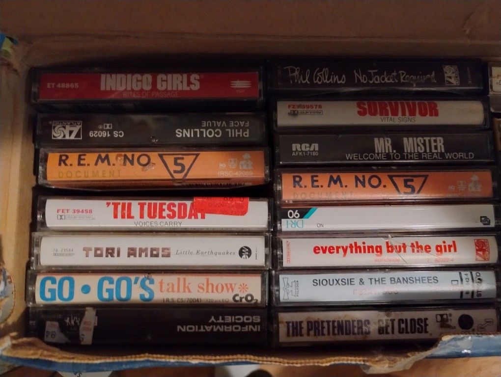 '80's/'90's Pop/Rock/Alternative music cassette tapes