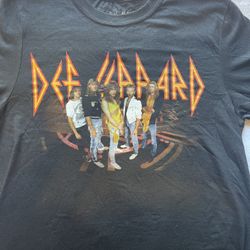 Def Leppard Shirt - Size Small