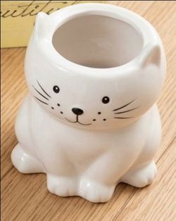 Cat vase