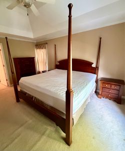 6 Piece King Bedroom Suite