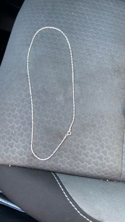 925 Italy Silver Necklace 9 1/2 Inch Long 