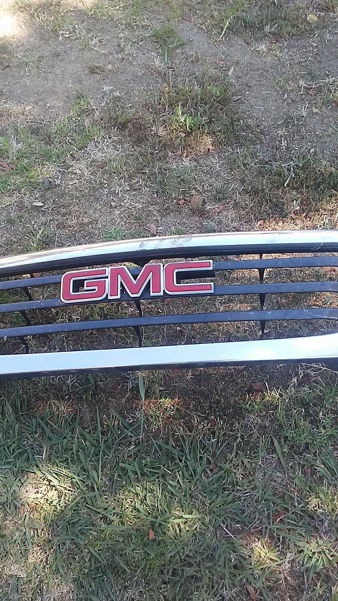 G.M 2002 front molde