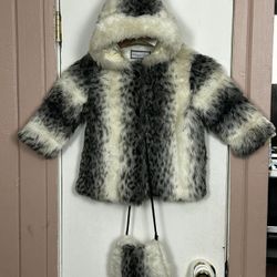 Vintage Casual Time Faux Fur Hooded Coat w/Hand Warmer  Girl’s 2T