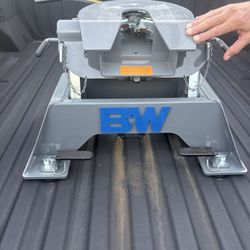 BW Trailer Hitch 