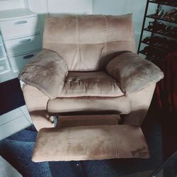 Free Recliner 