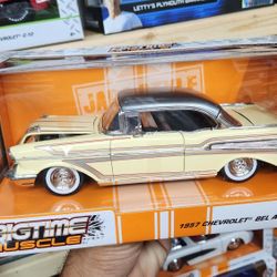 JADA TOYS COLLECTIBLE 