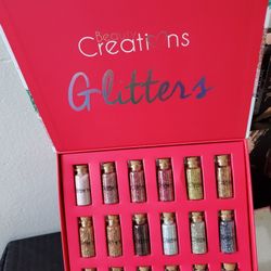 BEAUTY CREATIÓNS GLITTERS $27