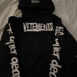Black Vetement World Tour Hoodie