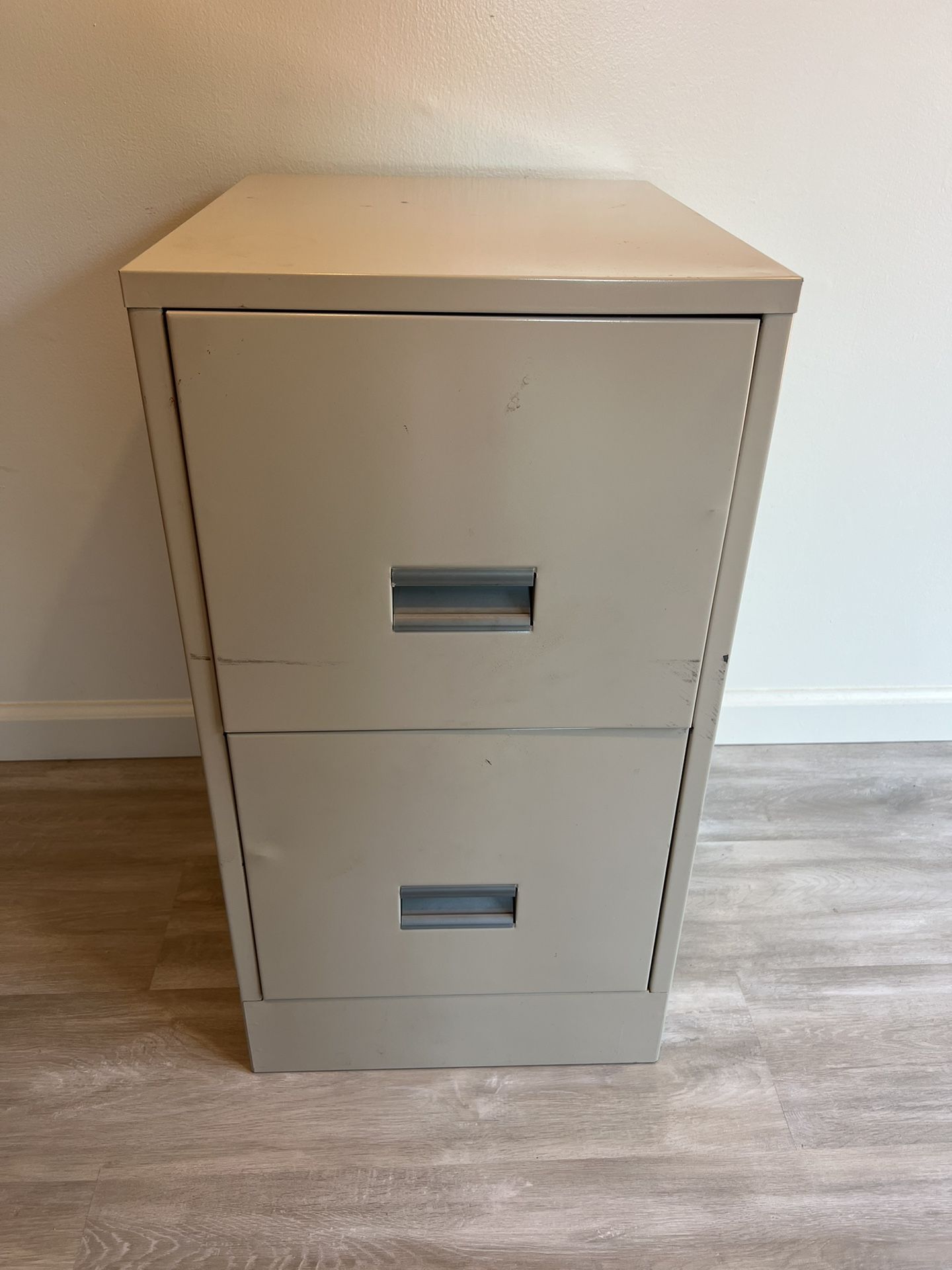 2-Drawer File Cabinet