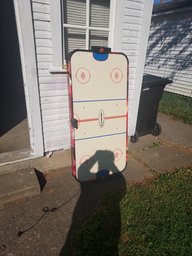 Halex Original Size Electric Air Hockey Table With Legs Great Condition Only 30$