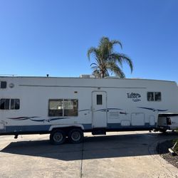 03 Tahoe Toyhauler W Fuel ⛽️ Tags 2025 W Pink Tows Great 