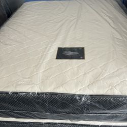 QUEEN SIZE MATTRESS BRAND NEW COMFORTABLE 11 INCHE AVAILABLE ALL SIZES LOCAL 303 POCASSET AVE PROVIDENCE RI OPEN 7 DAY 
