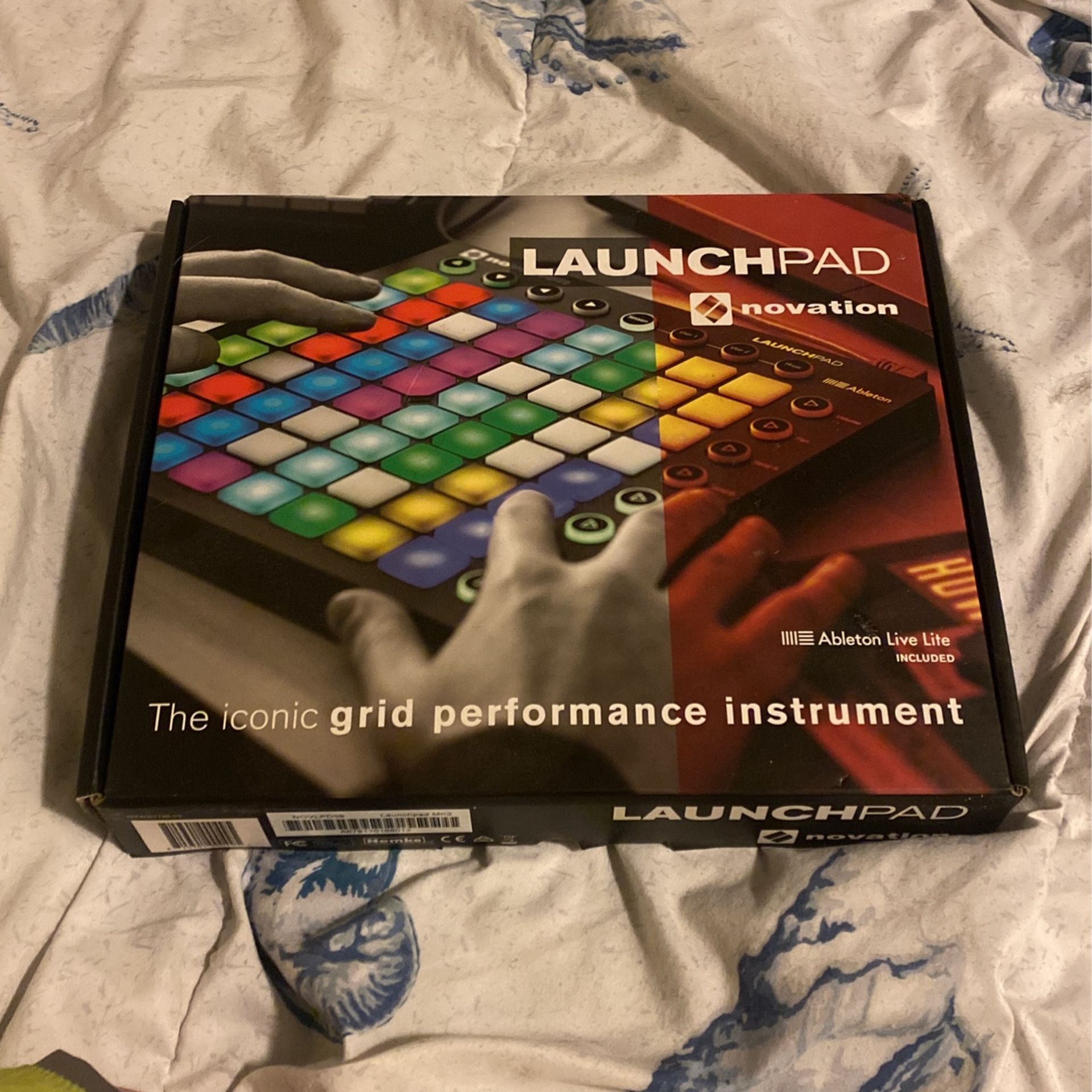 LaunchPad{Novation}