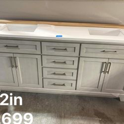 72in Double Bathroom Vanity With Top