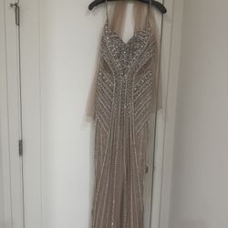 Elegant Beaded Evening Dress – $550