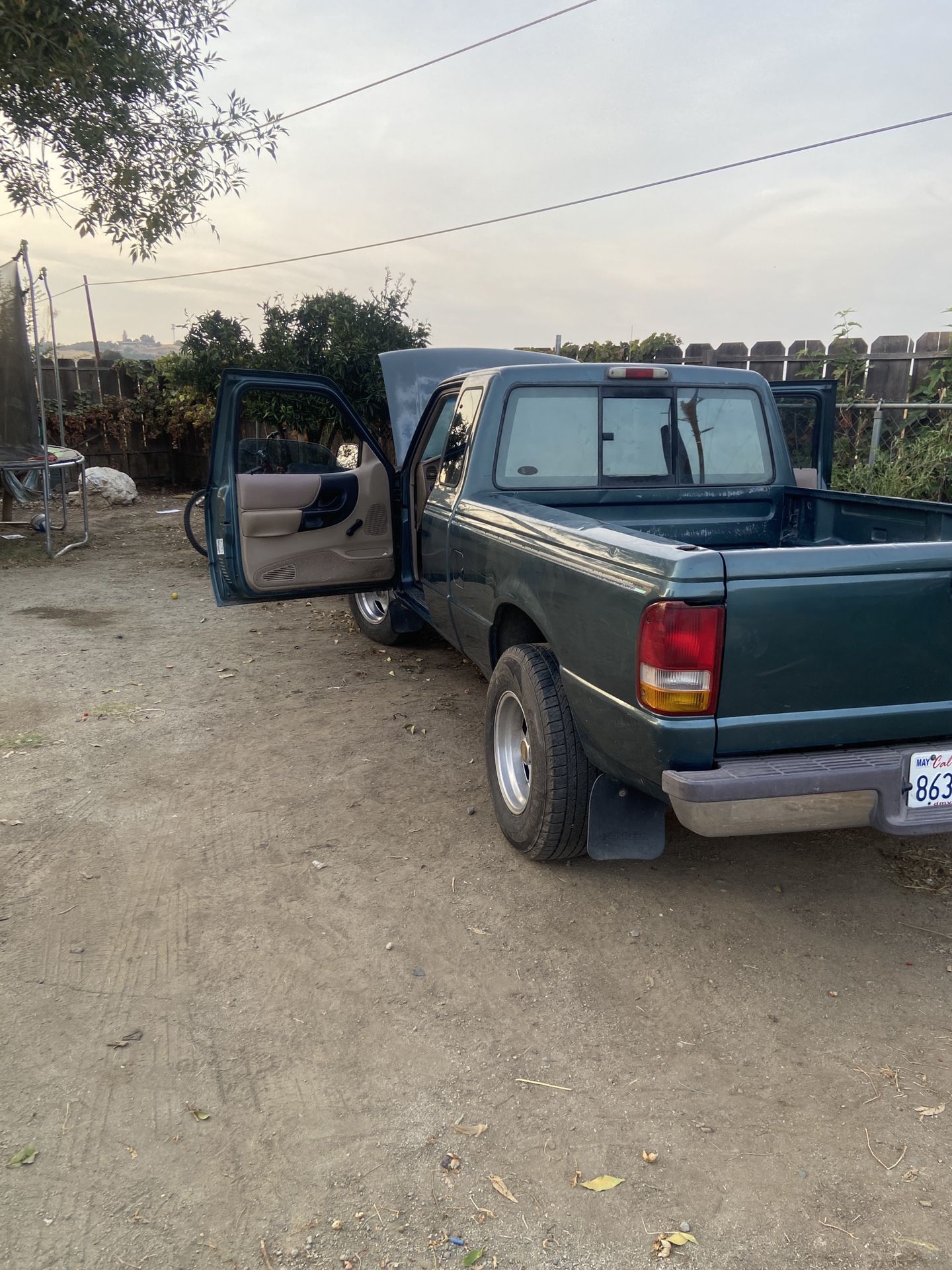 Ford Ranger 1997 Motor 4.0 !AC Muy Frio !Titulo Salvaje !No Luz Enel Tablero y El Smoc Check Lo Pasa Sin Proglema Garantizado