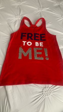 Carter’s shirt size 8/hablo español