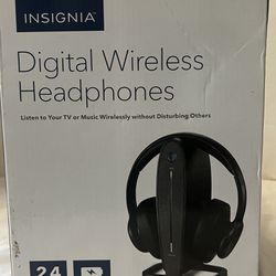 Insignia Digital Wireless Headphones 2.4GHz