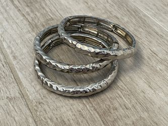Express Silver Tone Hammered Stretch Bracelet Bangle Set