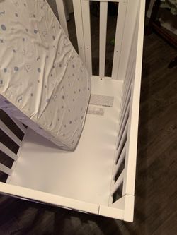 Portable Mini Crib