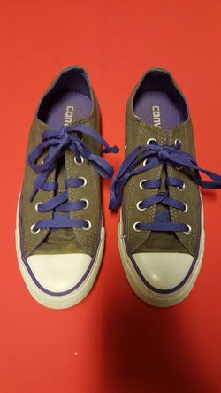 Converse size 6