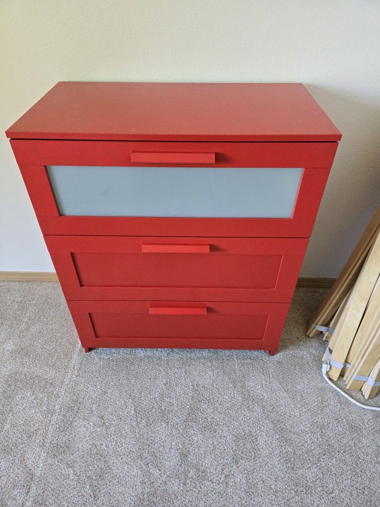 Ikea Brimnes Dresser for Sale in Everett, WA - OfferUp
