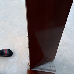 Dinning Table And Chairs 
