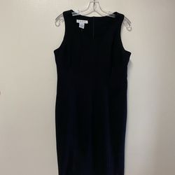 Women’s CHAUS 100% wool crepe Sleeveless lined fall/winter Below the knee dress… Size 10
