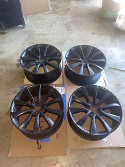 19” Tesla Satin Black OEM Rims