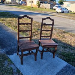 2 Dinning Chairs