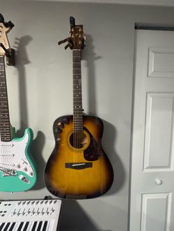 Acoustic Guitar