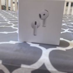 Gen 4 AirPods 