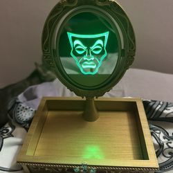 New Evil Queen Light up Jewelry Tray 