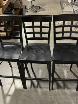3 Black Chairs
