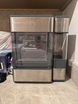 Profile Nugget Ice Maker
