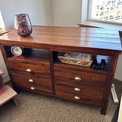 Tv Stand with drawers