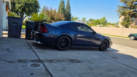2001 Ford Mustang