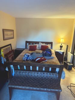 *** Full Bedroom Set - Queen ***