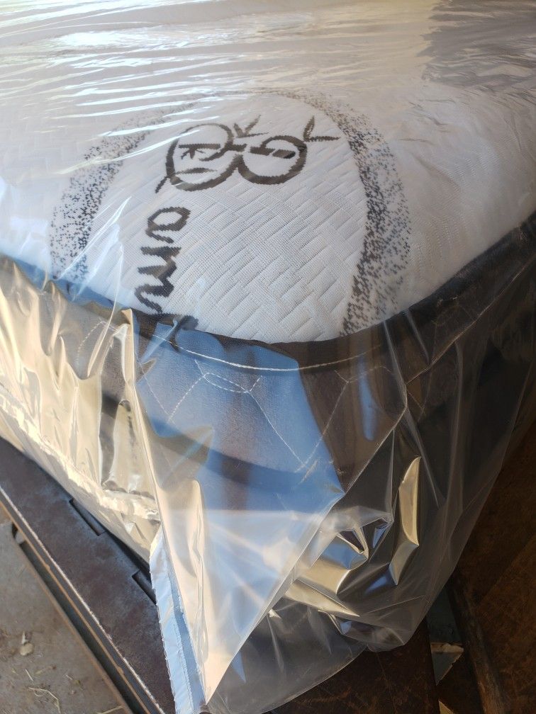 Pillow Top