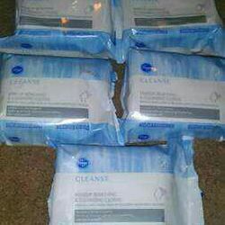 (5) Cleanse makeup removing cloths 25 pre moistened towelettes per pk. 
